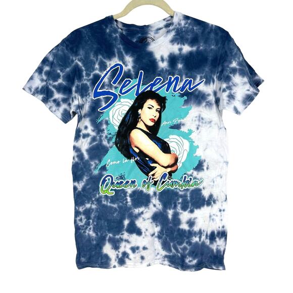Selena Queen Of Cumbia Portrait Tie Dye T-Shirt Blue Size Small NWOT - Picture 1 of 8